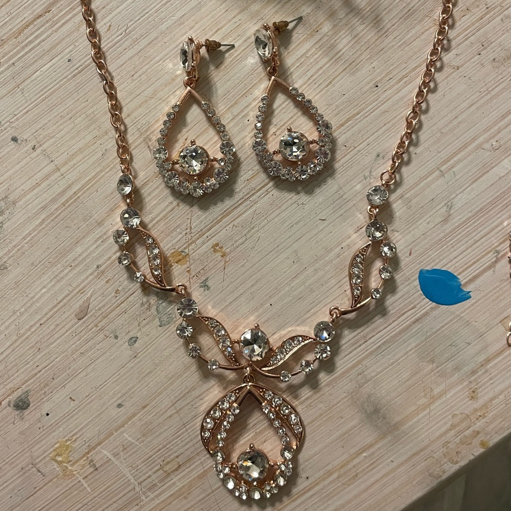 Jewelry set, including tiara, necklace, earrings, bracelets and hair pin.